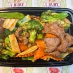 Best Beef with Chinese Vegetable in Manchester, CT