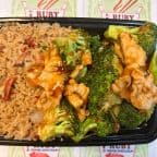 Best C 5. Chicken with Broccoli (Dinner Combo) in Manchester, CT