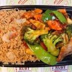 Best C28. Hunan Pork (Dinner Combo) in Manchester, CT